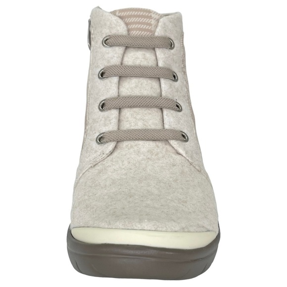 Bzees Womens Ankle Boots 7M Kick Back Taupe Cushioned Insole Arch Support - Picture 5 of 15